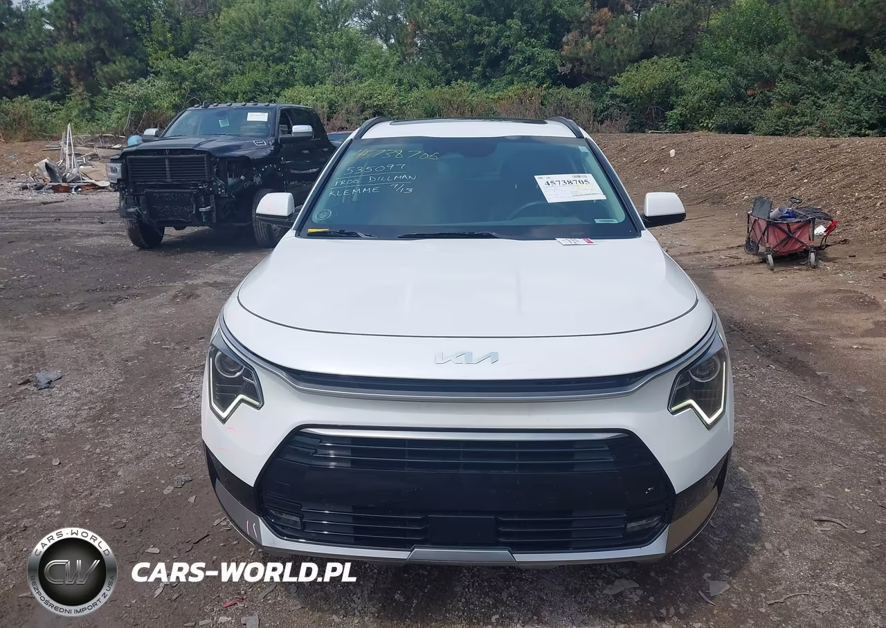 2024 Kia Niro Ex Touring VIN:KNDCR3LEXR5143226 - 12