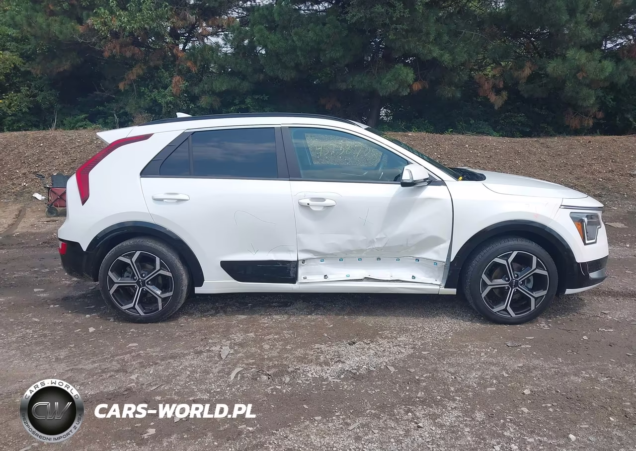 2024 Kia Niro Ex Touring VIN:KNDCR3LEXR5143226 - 13