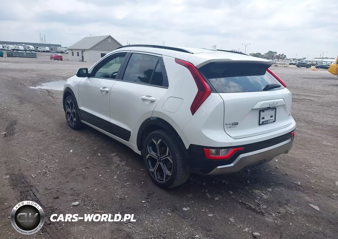 2024 Kia Niro Ex Touring VIN:KNDCR3LEXR5143226 - 3