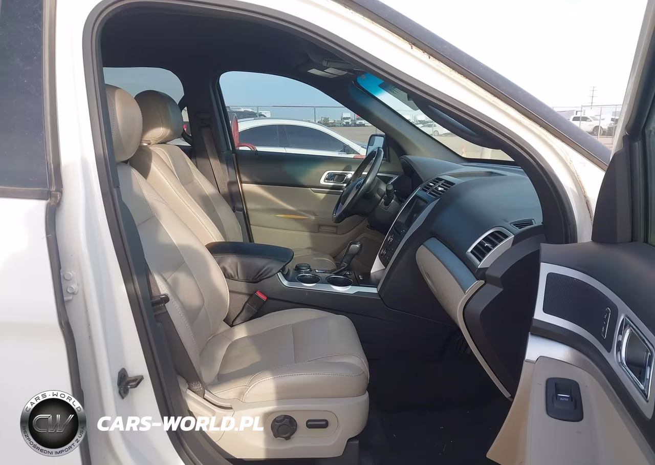 2011 Ford Explorer Xlt VIN:1FMHK8D8XBGA80618 - 5