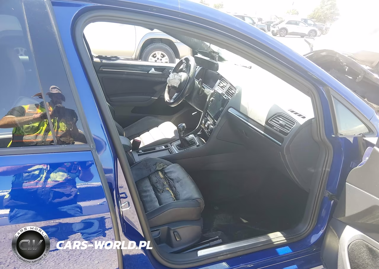 2019 Volkswagen Golf R 2.0T W-Dcc Navigation VIN:WVWVA7AU9KW110302 - 5