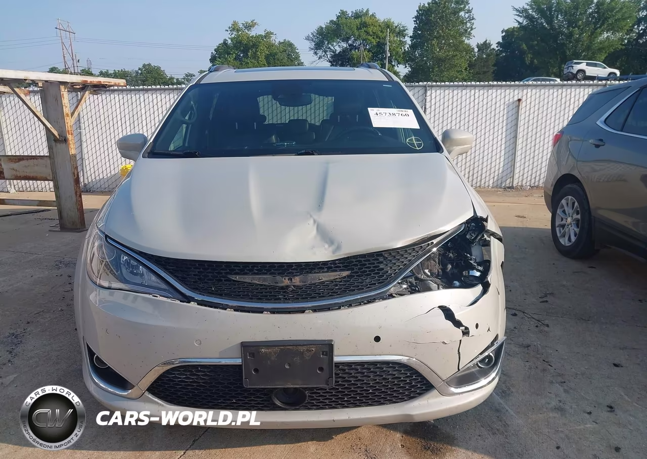 2019 Chrysler Pacifica 35Th Anniversary Touring L Plus VIN:2C4RC1EG6KR746620 - 12