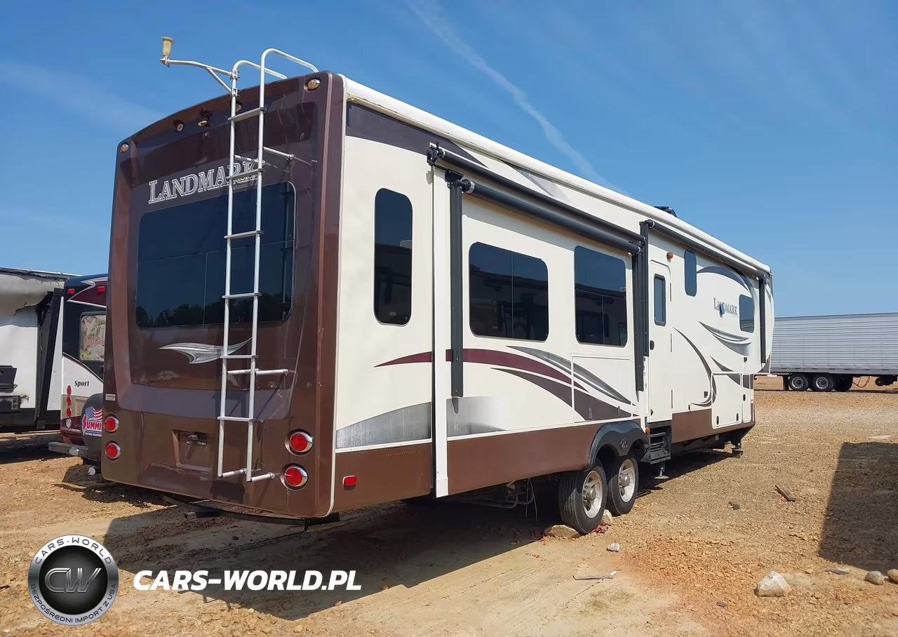 2015 Heartland Rv Landmark VIN:5SFBG4128FE286152 - 4