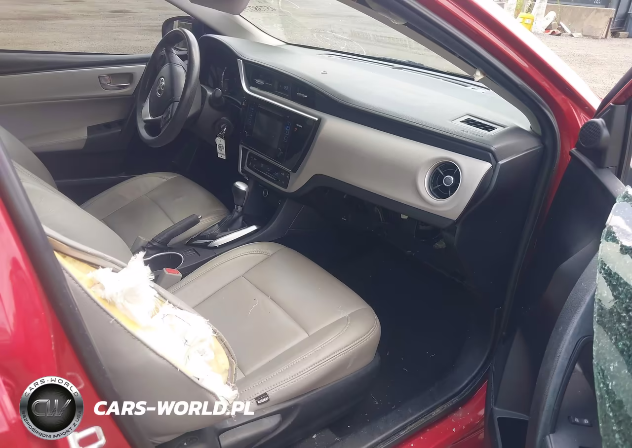 2017 Toyota Corolla Le VIN:2T1BURHE5HC937753 - 5