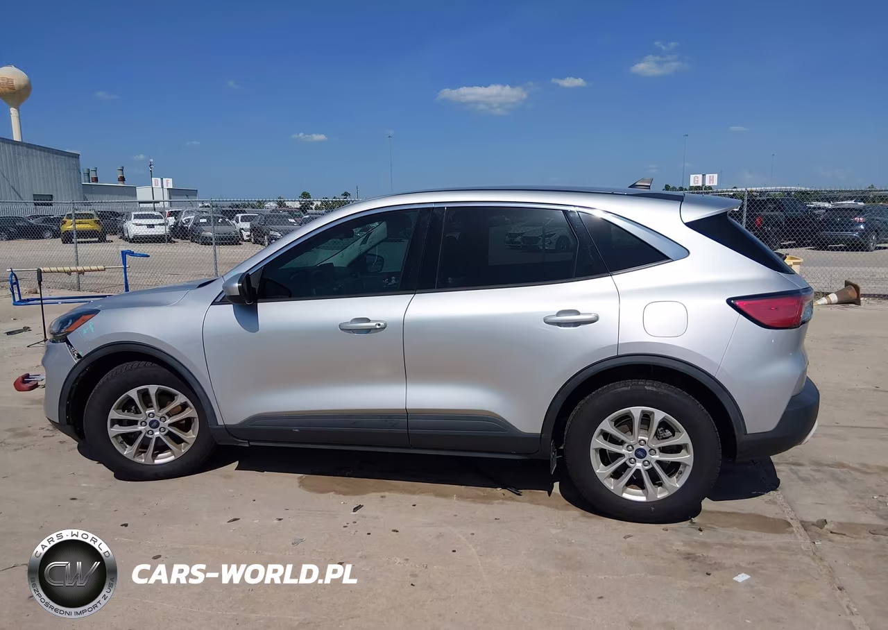 2020 Ford Escape Se VIN:1FMCU0G66LUB65829 - 14