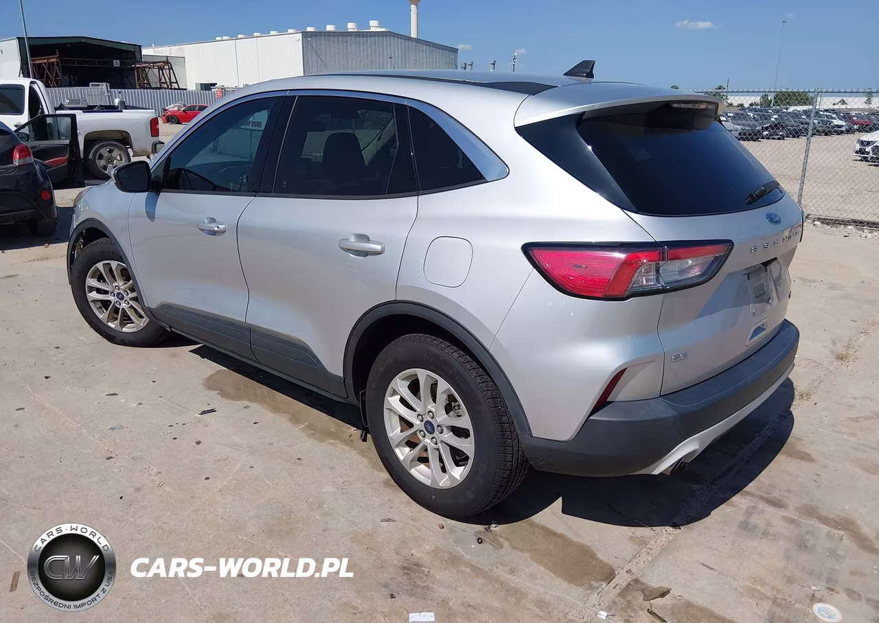 2020 Ford Escape Se VIN:1FMCU0G66LUB65829 - 3