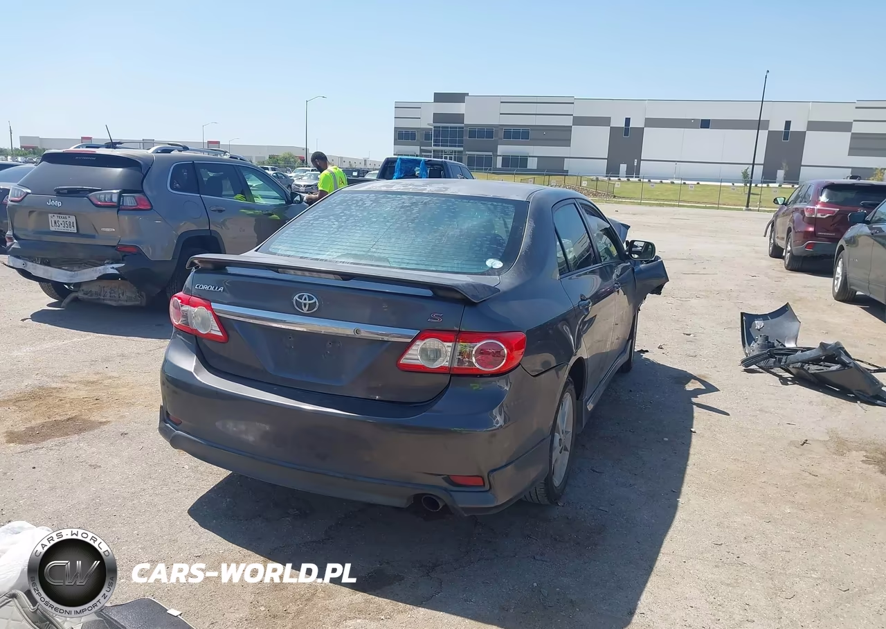 2012 Toyota Corolla S VIN:5YFBU4EE2CP003890 - 4