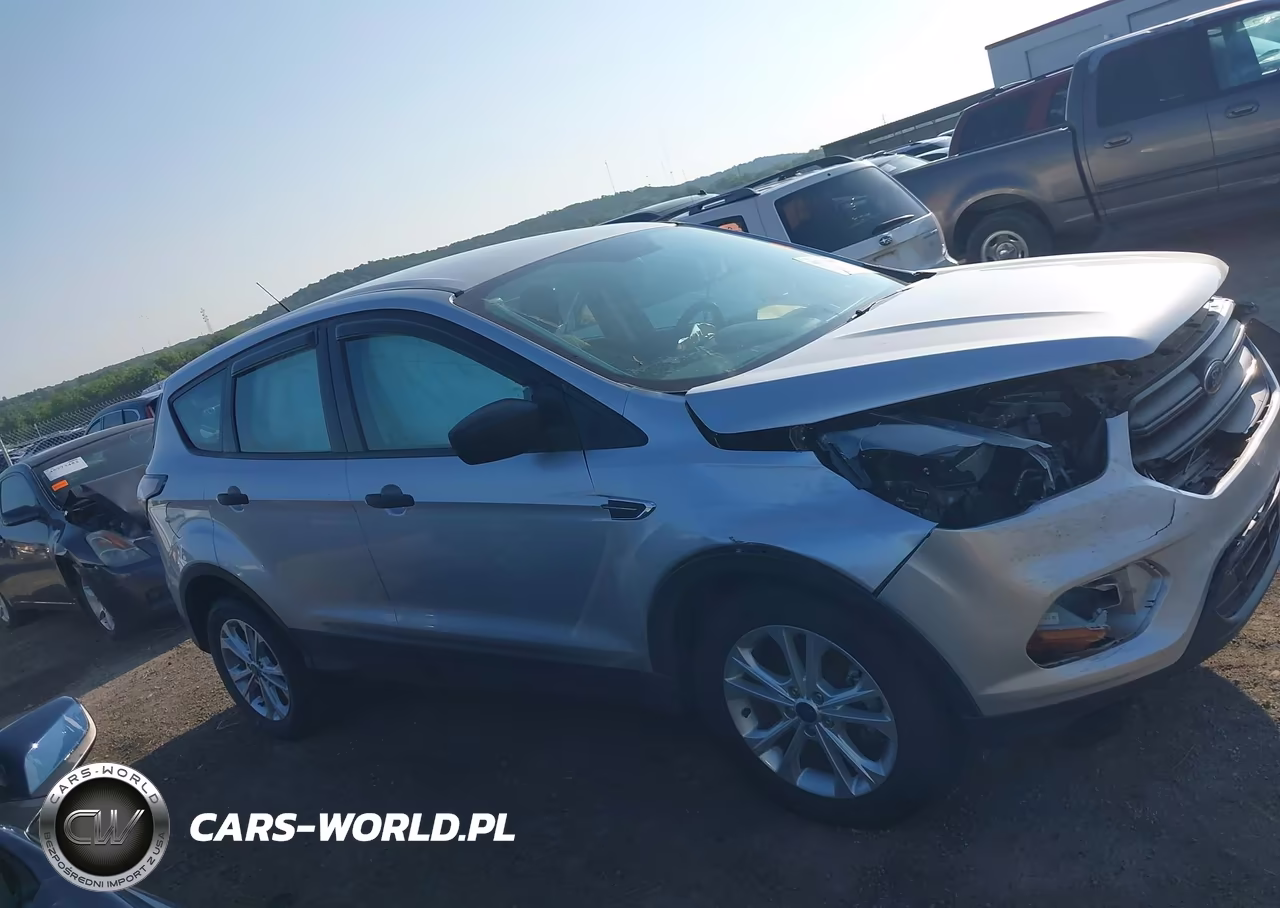 2018 Ford Escape S VIN:1FMCU0F77JUD43657 - 13