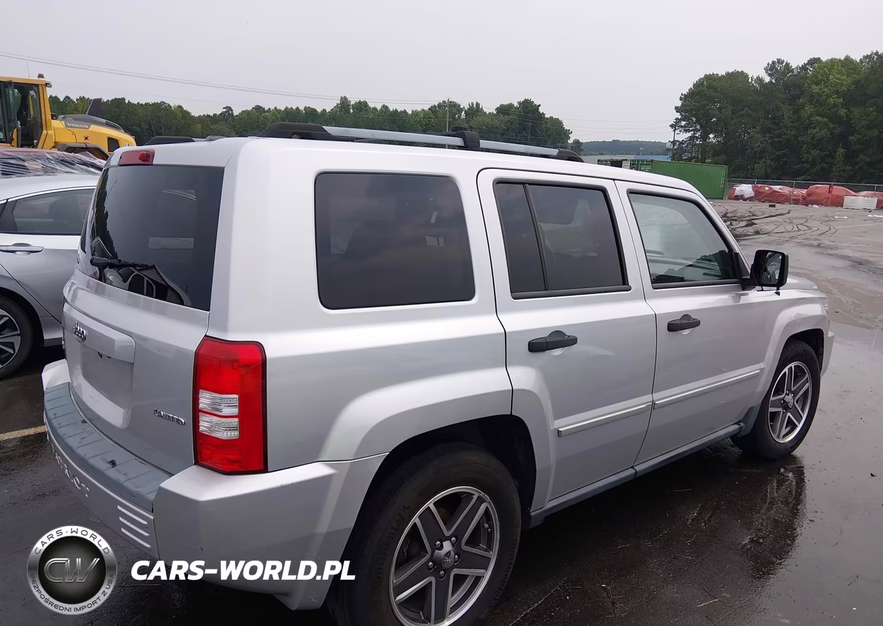 2008 Jeep Patriot Limited VIN:1J8FF48WX8D734277 - 4
