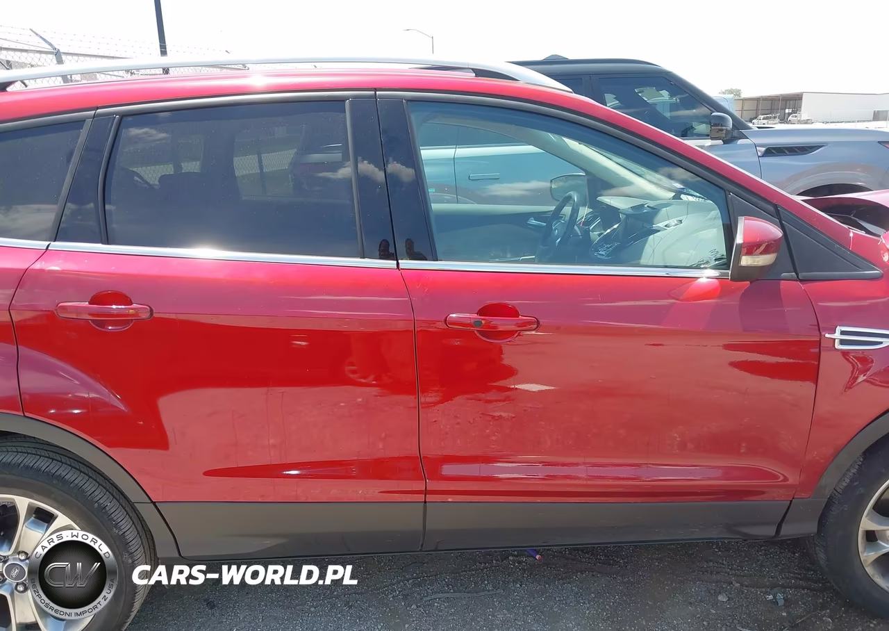 2015 Ford Escape Titanium VIN:1FMCU0J92FUC26326 - 13