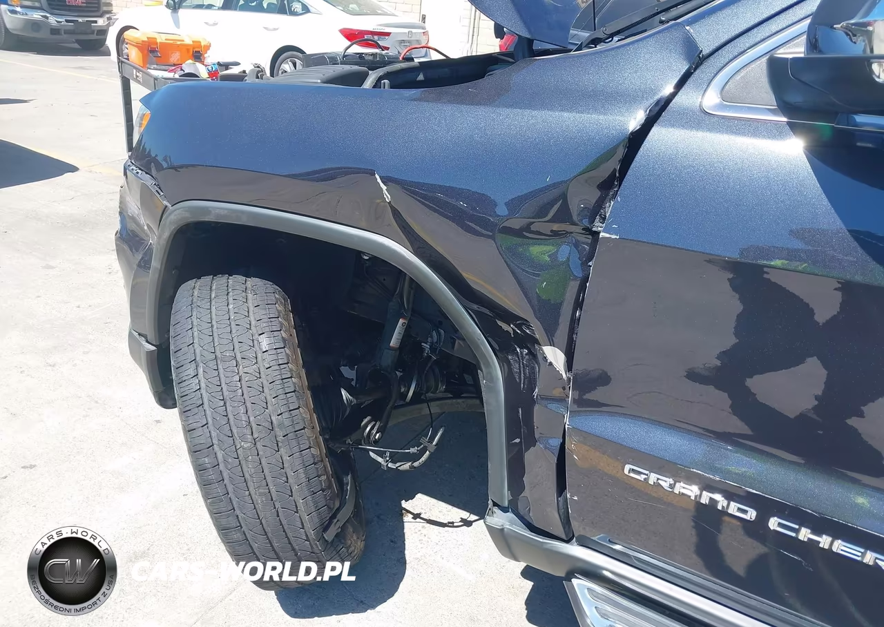 2015 Jeep Grand Cherokee Limited VIN:1C4RJFBG1FC840846 - 13