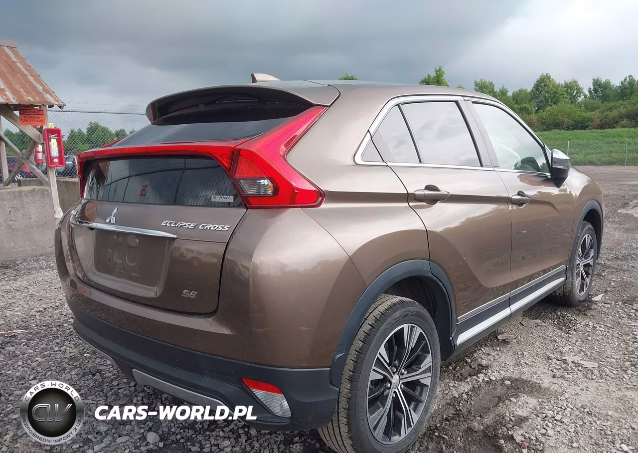 2018 Mitsubishi Eclipse Cross Se VIN:JA4AT5AA0JZ060383 - 4