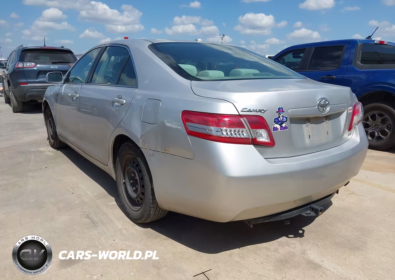 2011 Toyota Camry Le VIN:4T1BF3EK5BU716743 - 3
