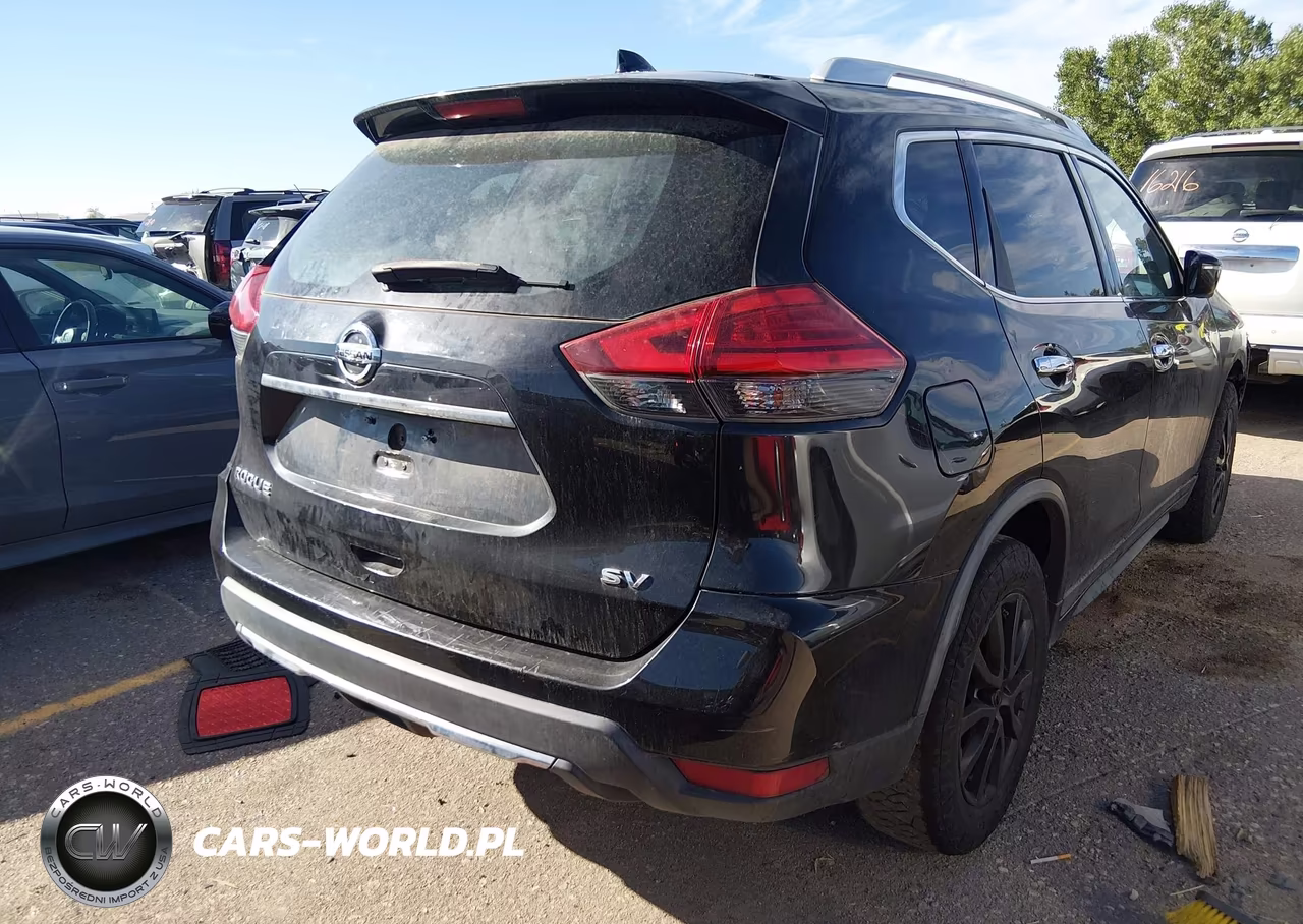 2017 Nissan Rogue Sv VIN:KNMAT2MT9HP589855 - 4