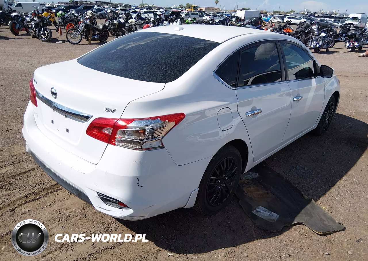 2017 Nissan Sentra Sv VIN:3N1AB7AP4HY332465 - 4