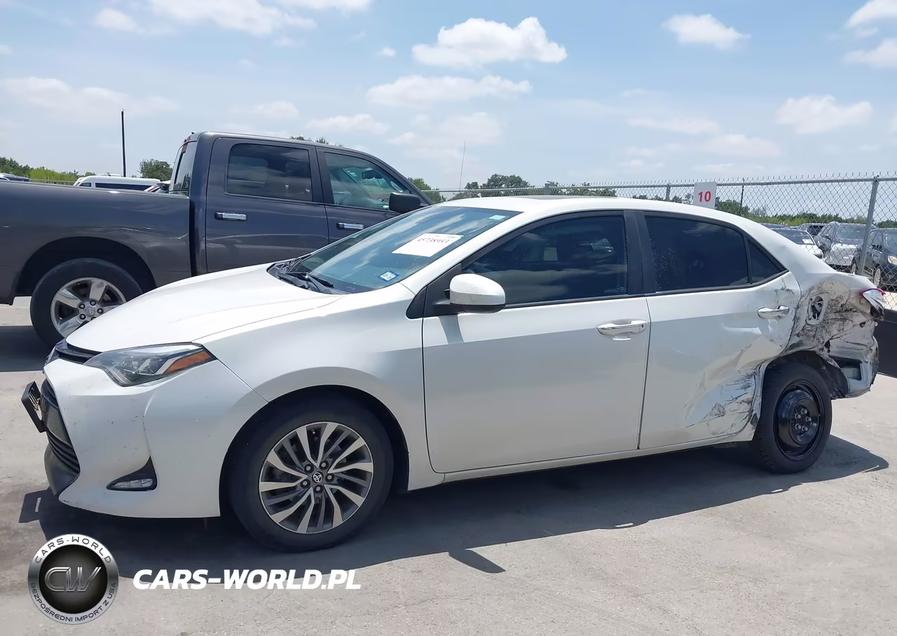 2017 Toyota Corolla Xle VIN:5YFBURHE1HP586162 - 15