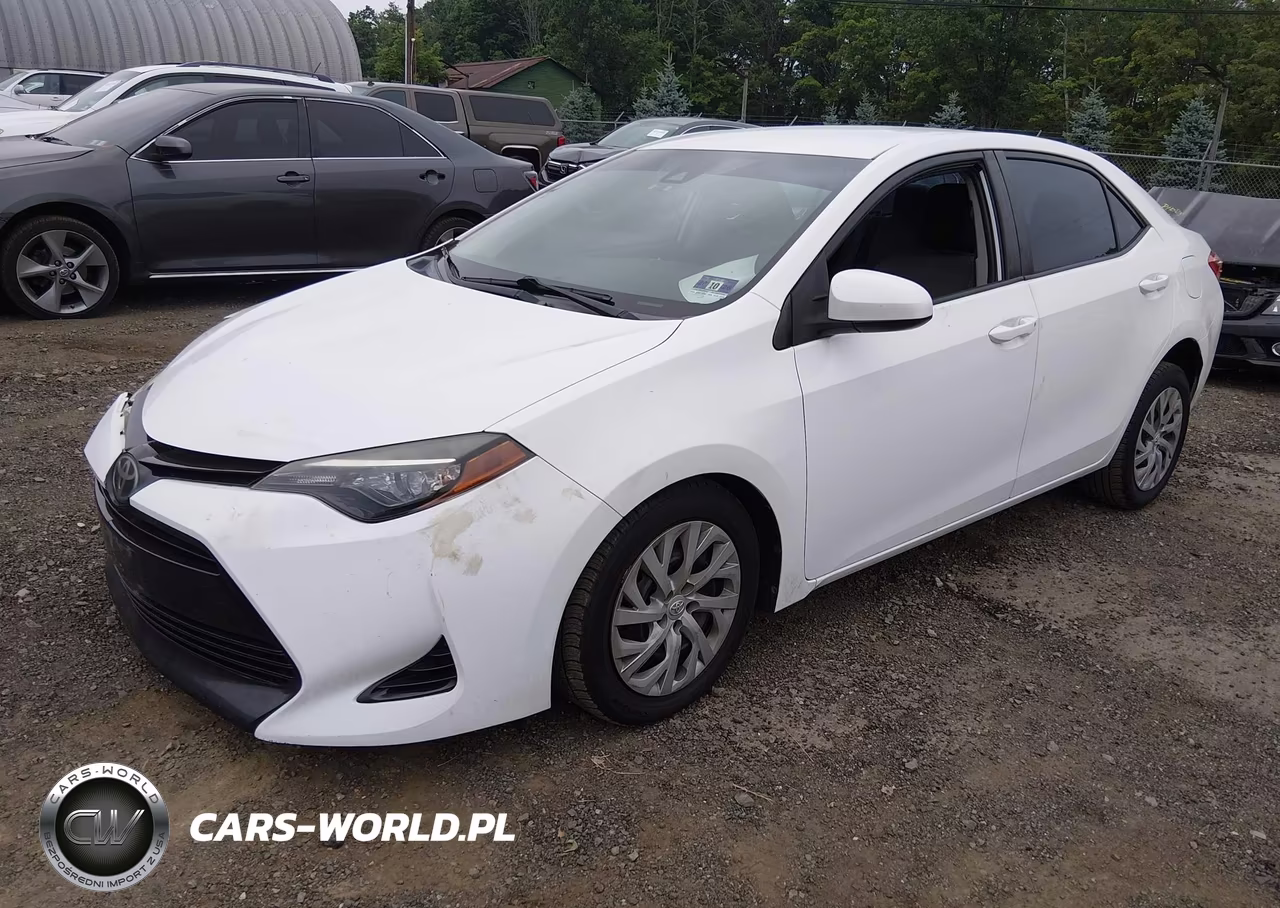 2017 Toyota Corolla Le VIN:2T1BURHE8HC793146 - 2