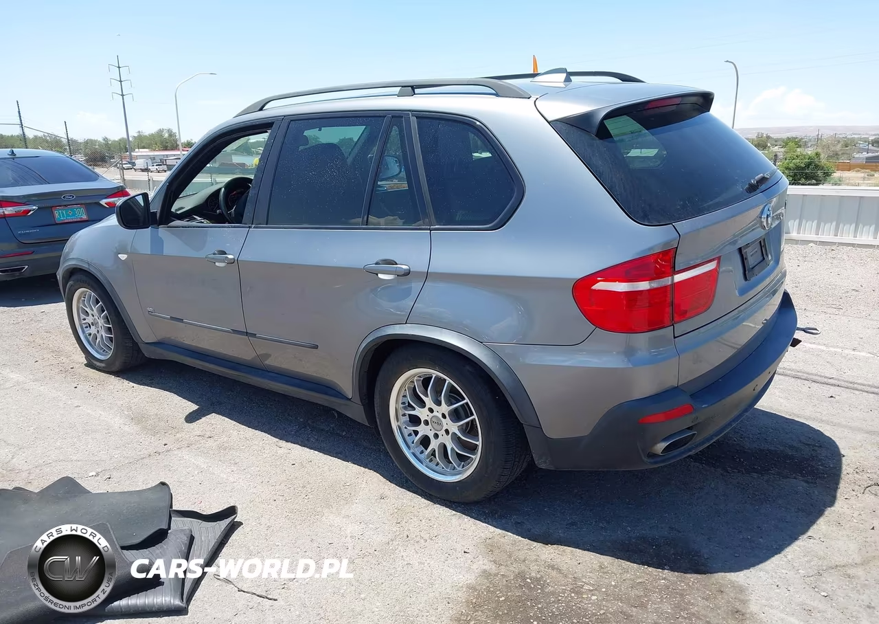 2008 BMW X5 4.8I VIN:5UXFE835X8L163412 - 3