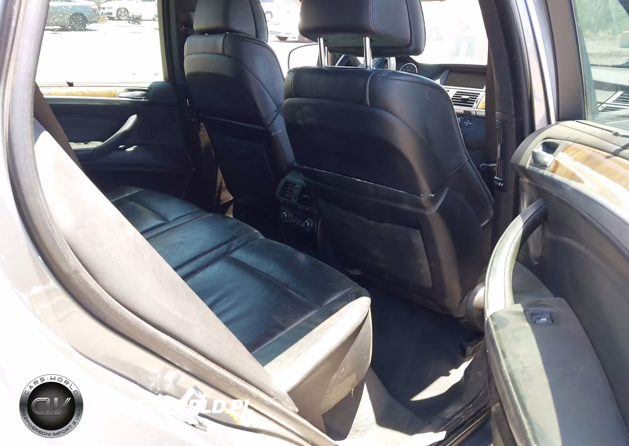 2008 BMW X5 4.8I VIN:5UXFE835X8L163412 - 8