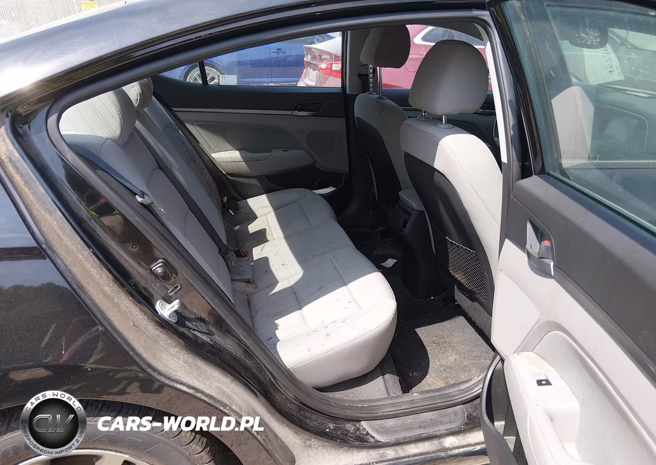 2018 Hyundai Elantra Value Edition VIN:5NPD84LF7JH267318 - 8