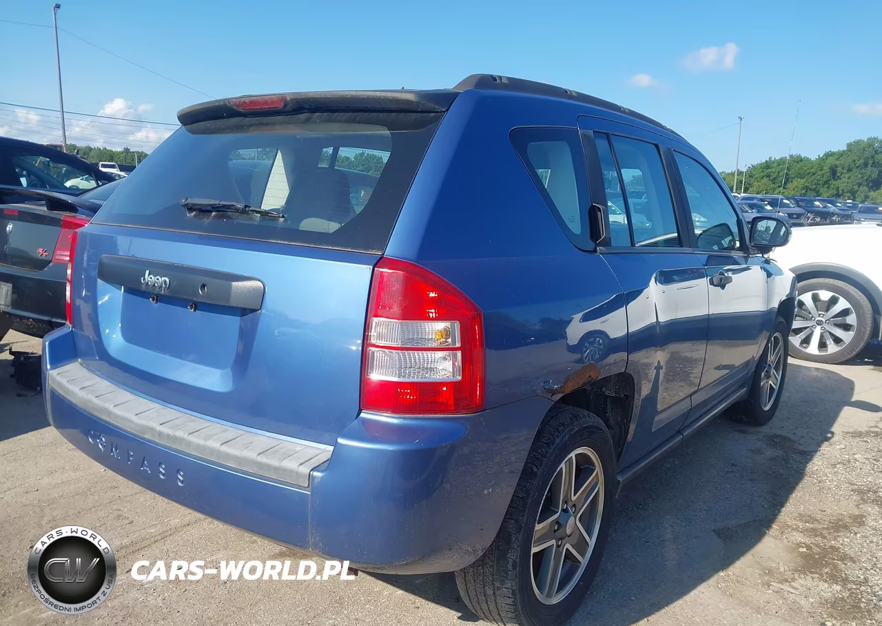 2007 Jeep Compass Sport VIN:1J8FT47W27D216205 - 4