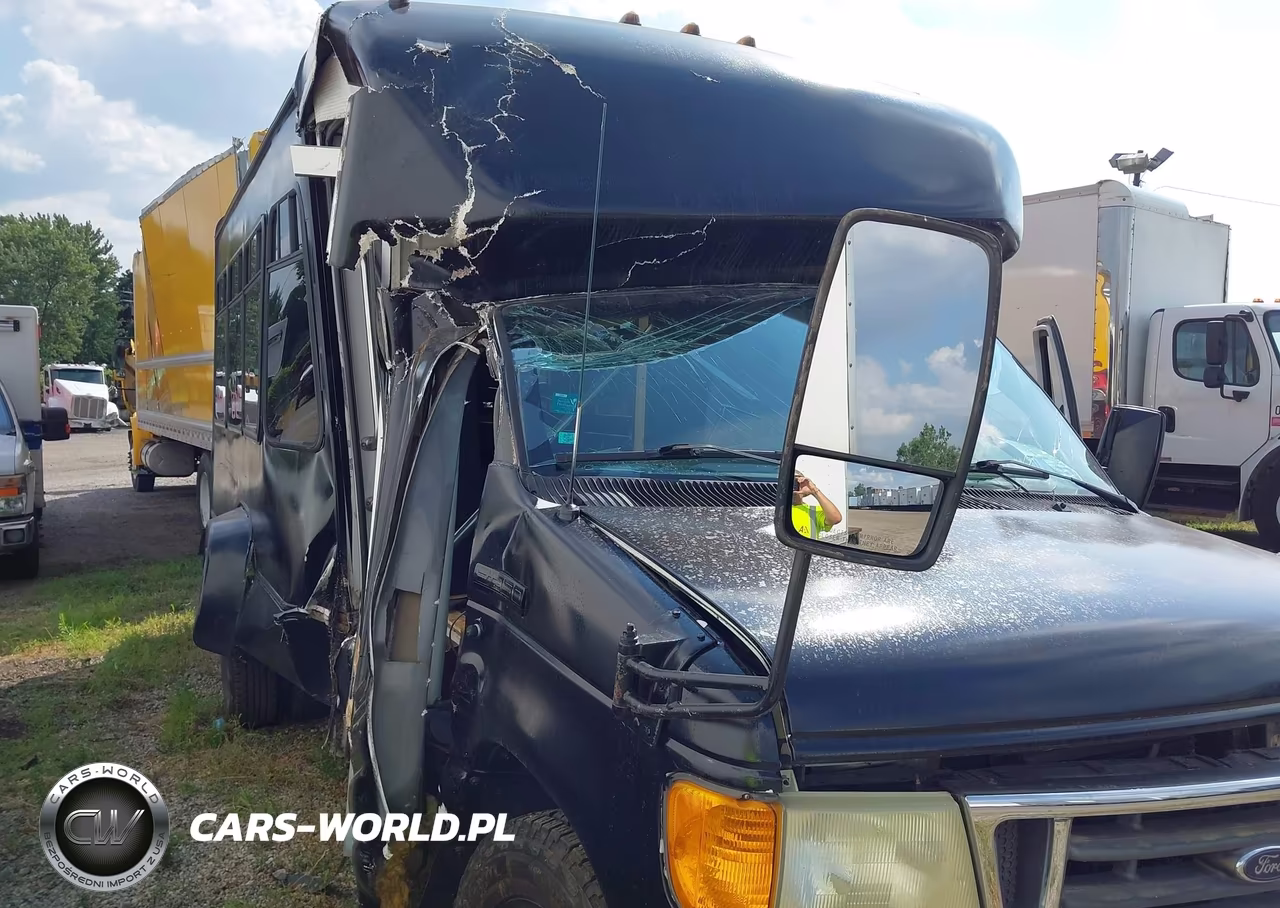 2006 Ford E-350 Cutaway VIN:1FDWE35L06DA36025 - 6