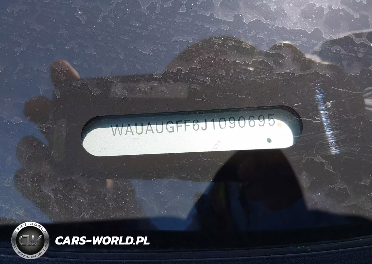 2018 Audi A3 2.0T Premium-2.0T Tech Premium VIN:WAUAUGFF6J1090695 - 9