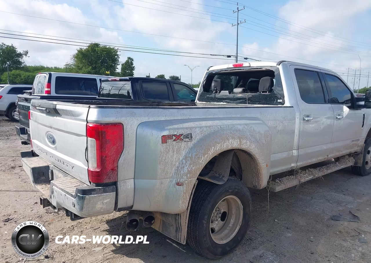 2018 Ford F-350 Lariat VIN:1FT8W3DT1JEB09725 - 3