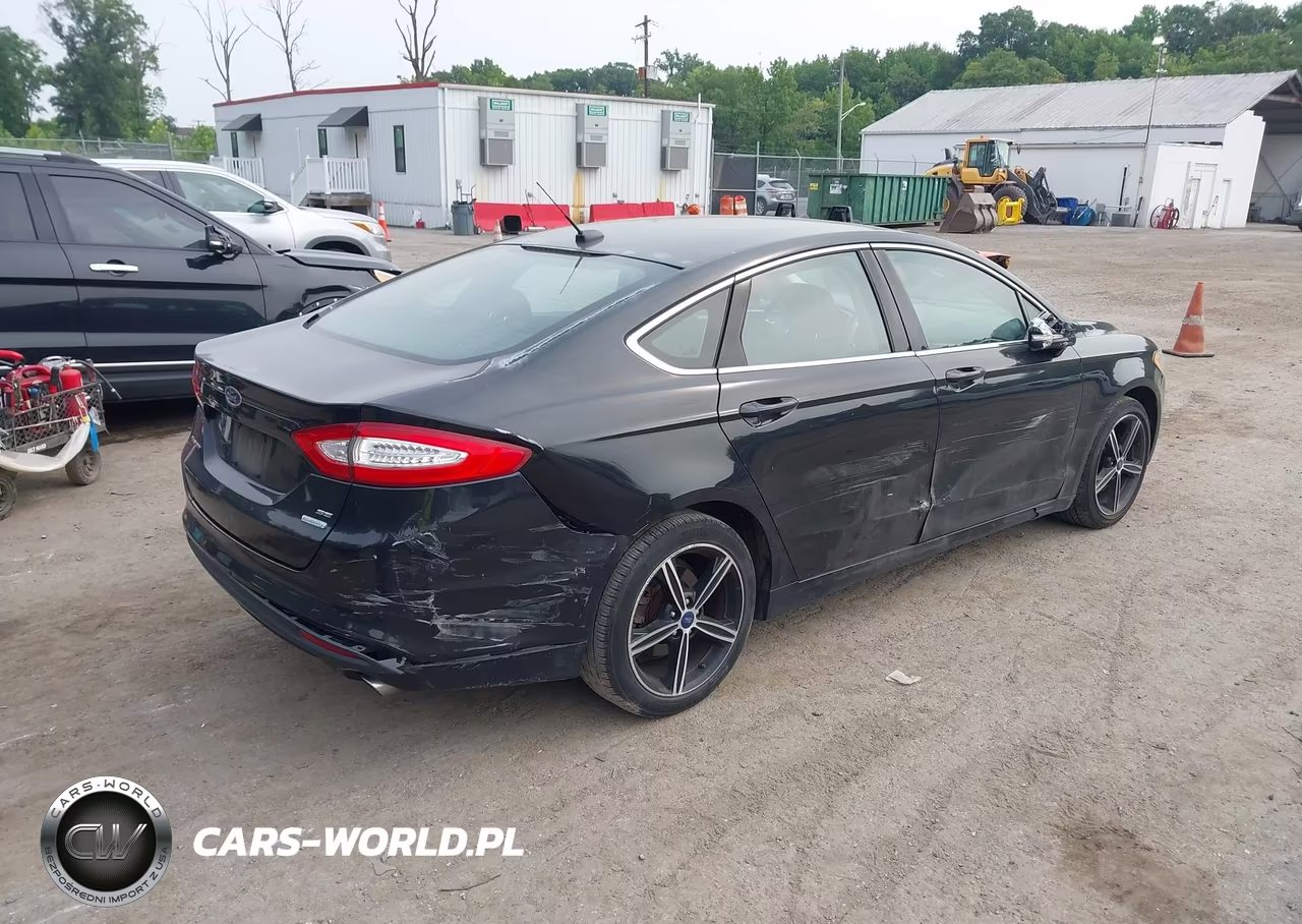 2014 Ford Fusion Se VIN:1FA6P0HD6E5372388 - 4