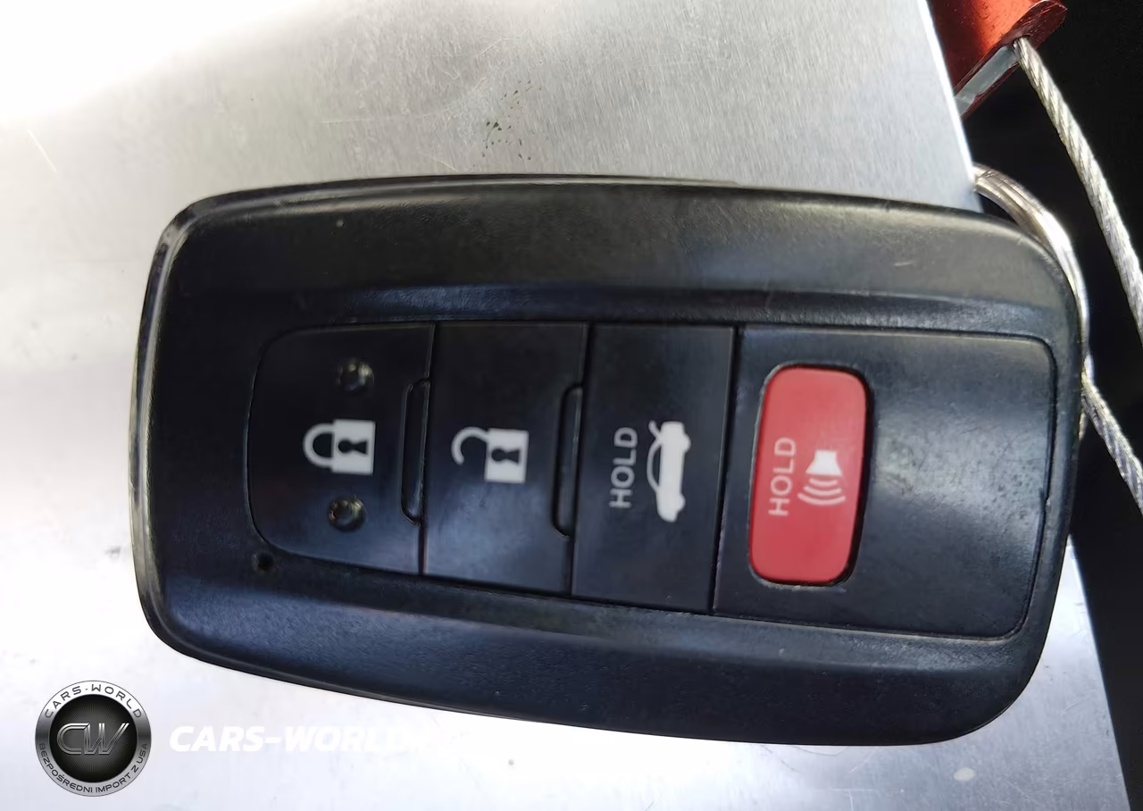 2021 Toyota Corolla Hybrid Le VIN:JTDEAMDE2MJ033694 - 11