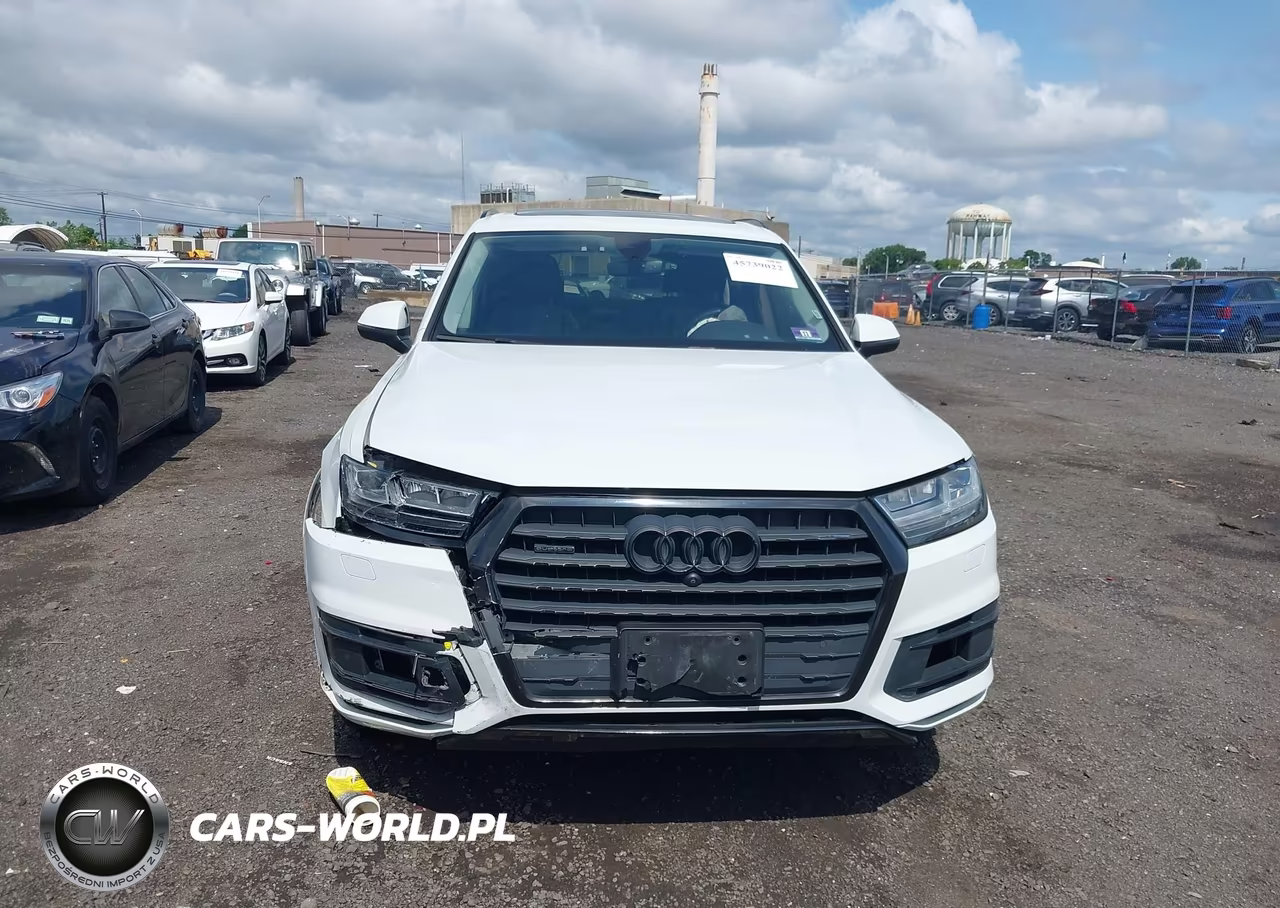 2019 Audi Q7 55 Premium VIN:WA1LAAF76KD010767 - 12