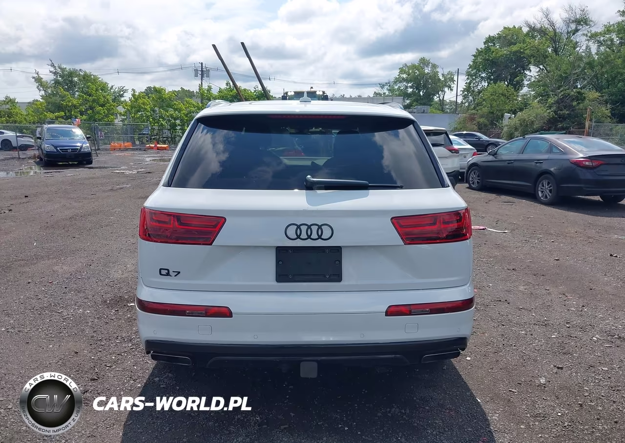 2019 Audi Q7 55 Premium VIN:WA1LAAF76KD010767 - 16