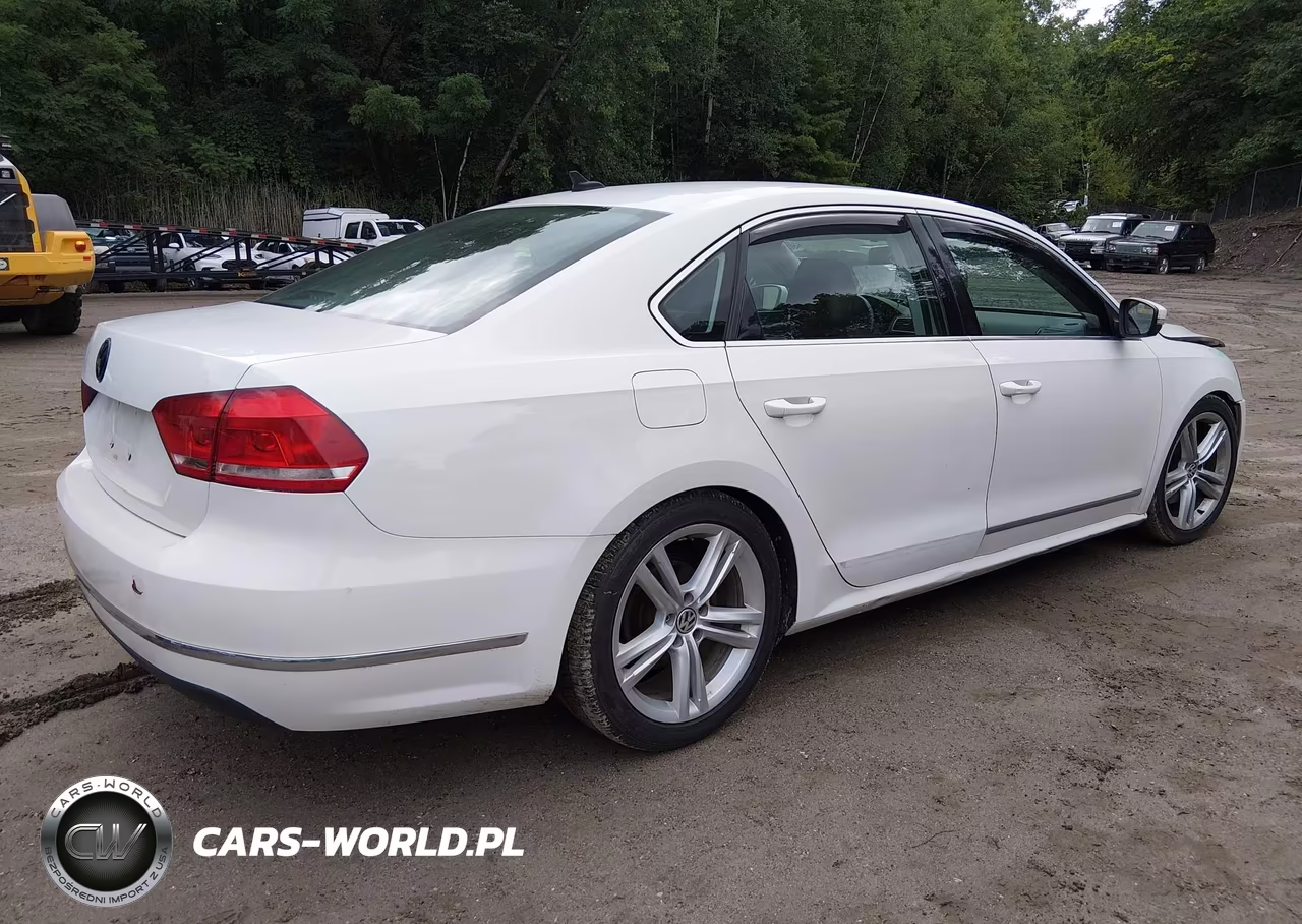 2015 Volkswagen Passat 1.8T Se VIN:1VWBT7A31FC006945 - 4