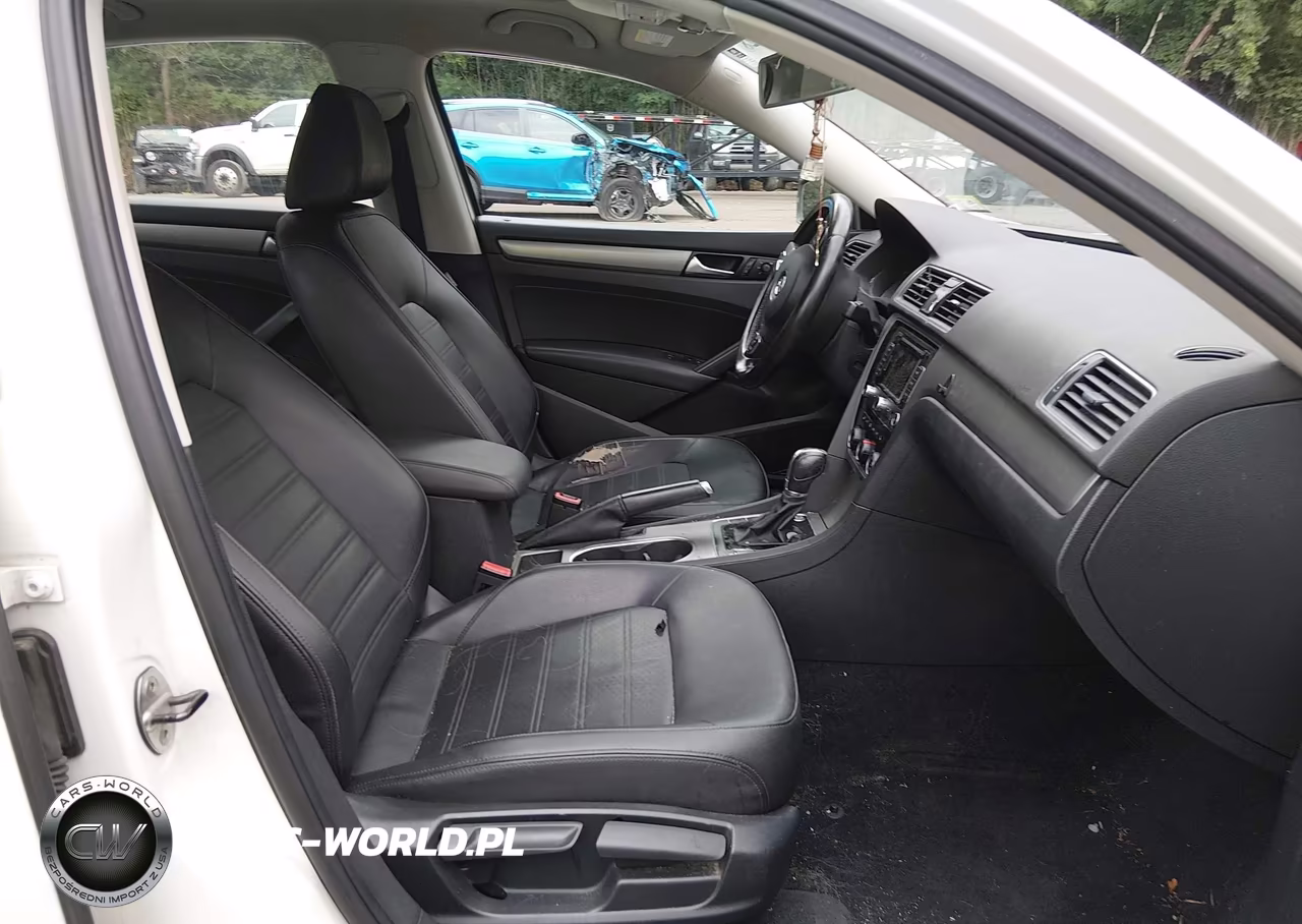 2015 Volkswagen Passat 1.8T Se VIN:1VWBT7A31FC006945 - 5