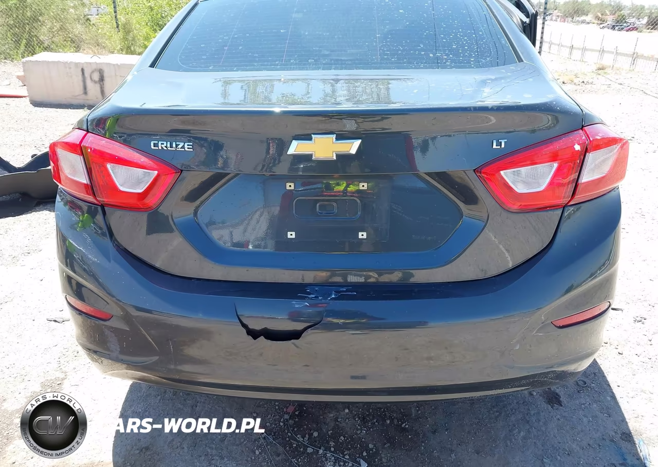 2018 Chevrolet Cruze Lt Auto VIN:1G1BE5SM5J7109255 - 16