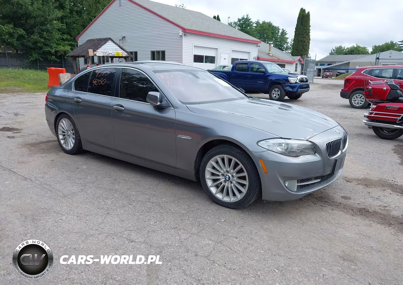 2013 BMW 535I xDrive – zdjęcie 1 z 16
