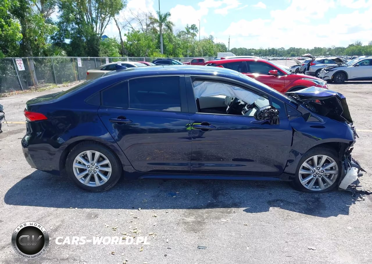 2024 Toyota Corolla Le VIN:5YFB4MDE6RP183871 - 12