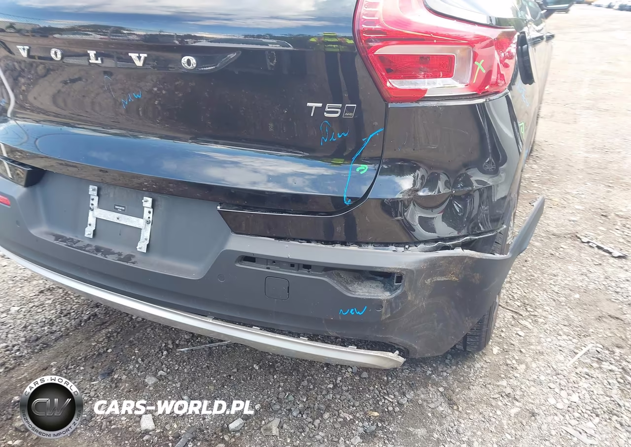 2022 Volvo Xc40 T5 Inscription VIN:YV4162UL0N2757010 - 17