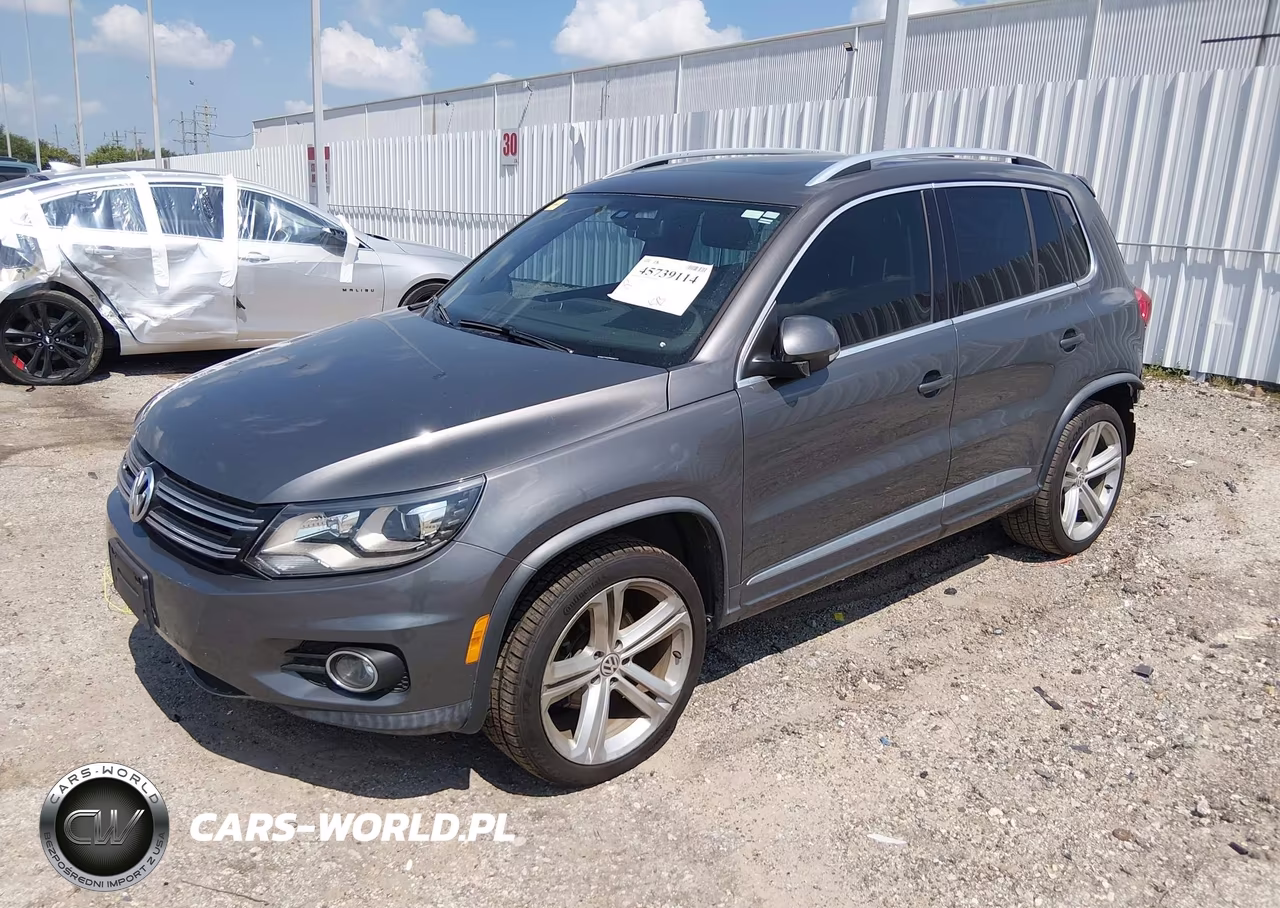 2015 Volkswagen Tiguan R-Line VIN:WVGAV7AX2FW068716 - 2