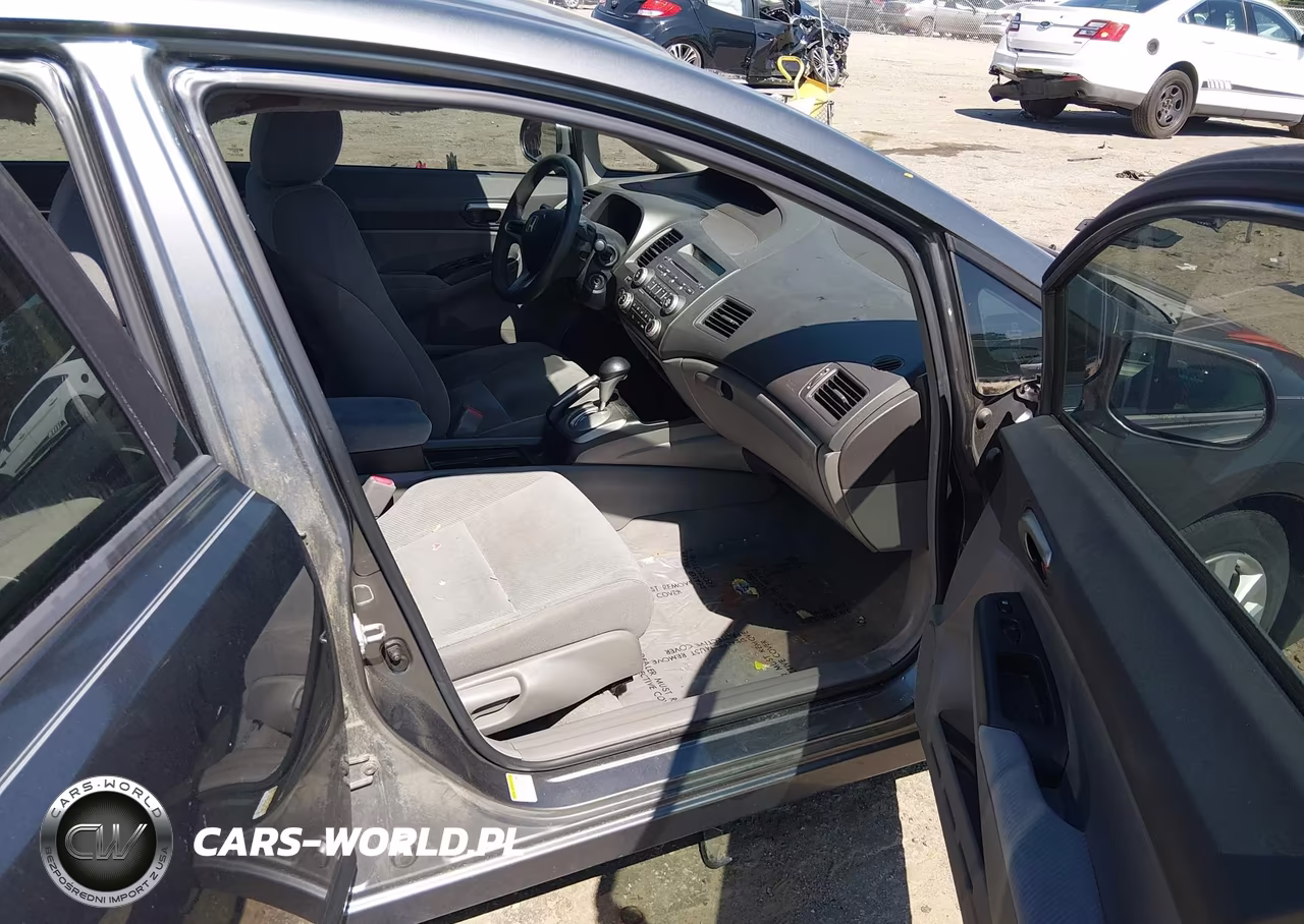 2009 Honda Civic Lx VIN:2HGFA16529H370165 - 5