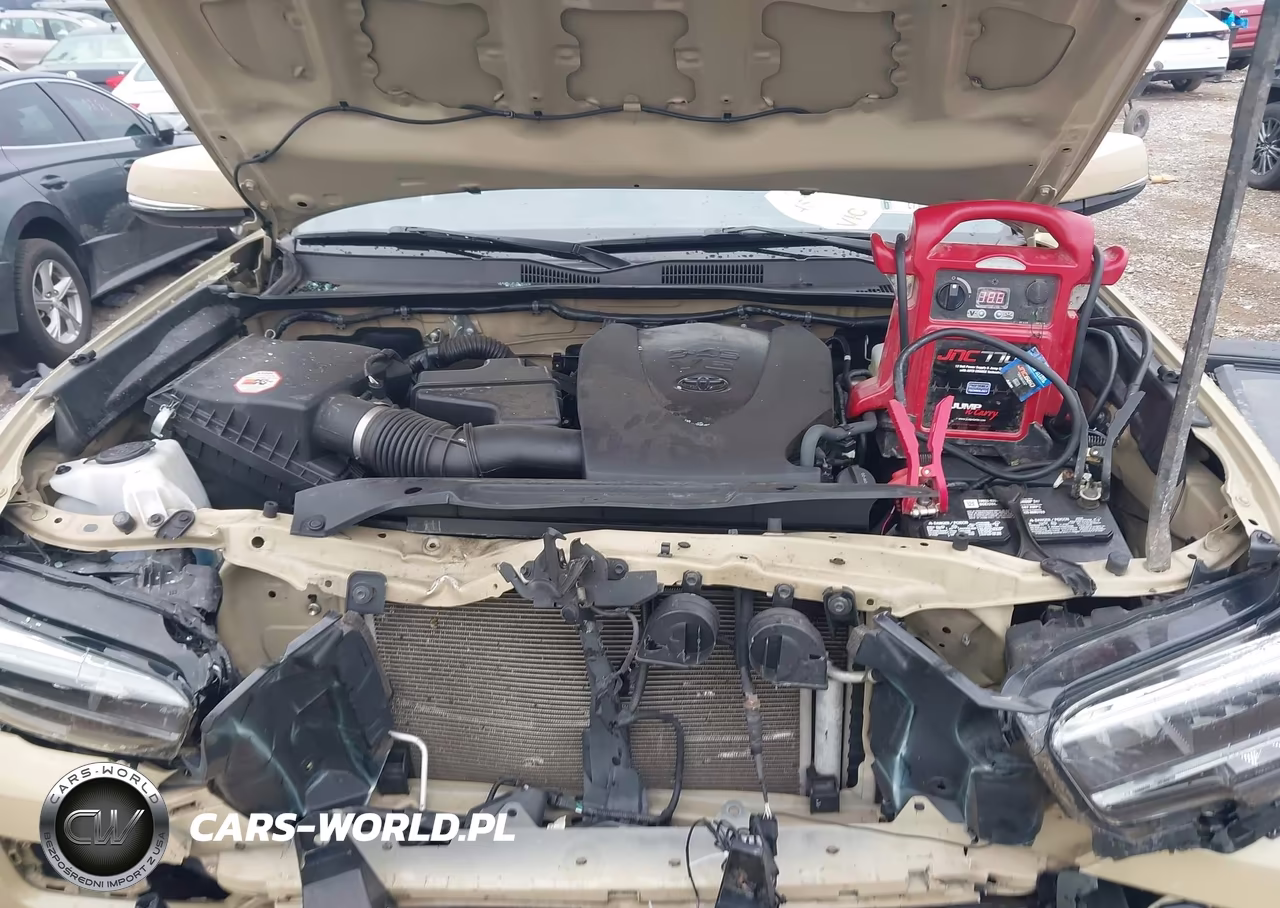 2020 Toyota Tacoma Trd Off-Road VIN:5TFCZ5AN8LX224140 - 10
