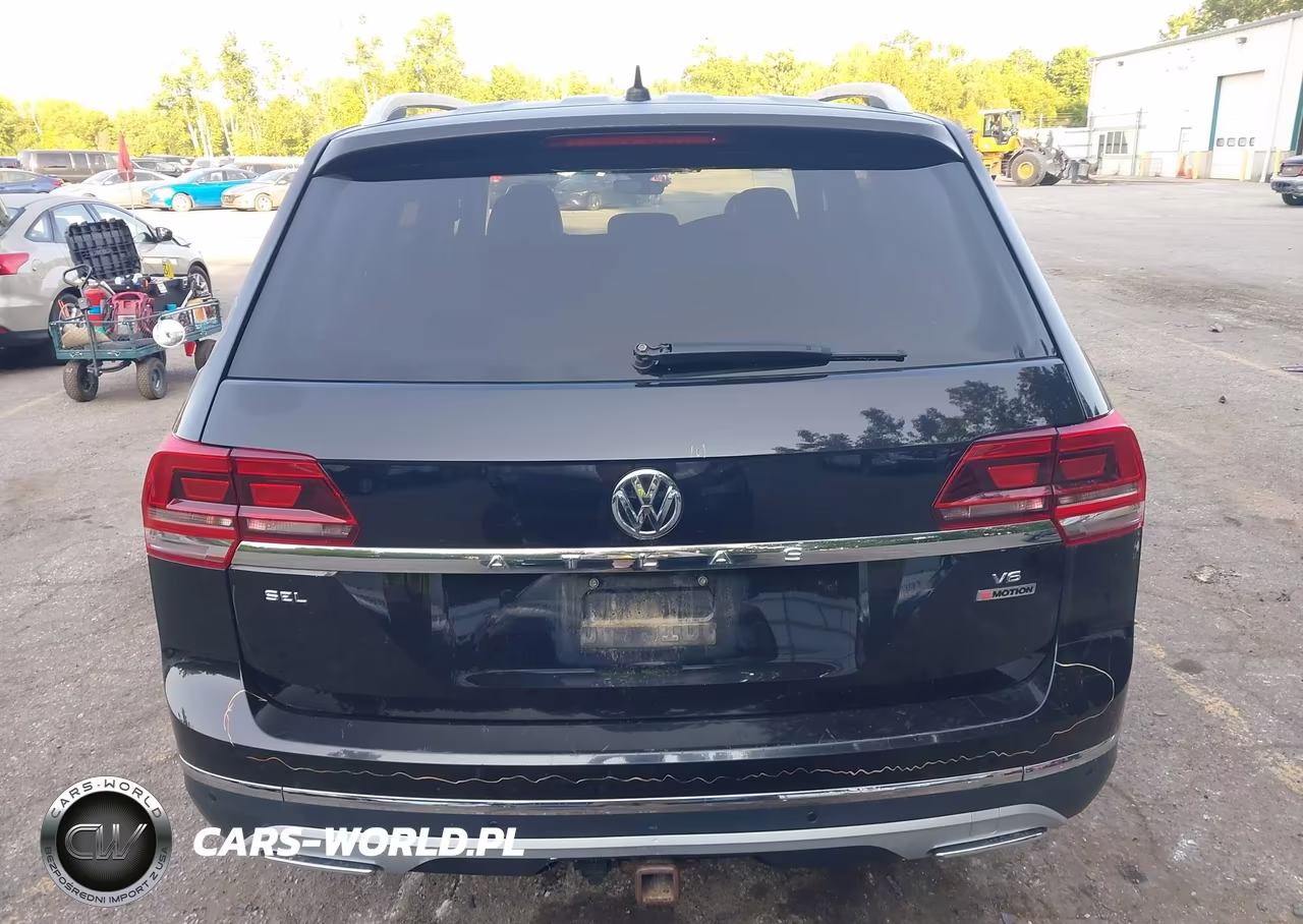 2018 Volkswagen Atlas 3.6L V6 Sel VIN:1V2MR2CA0JC535433 - 16