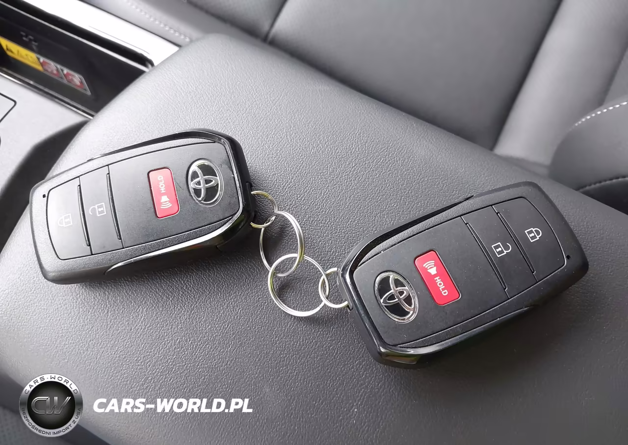 2026 Toyota Prius Plug-In Hybrid Nightshade VIN:JTDACACU4T3059054 - 11