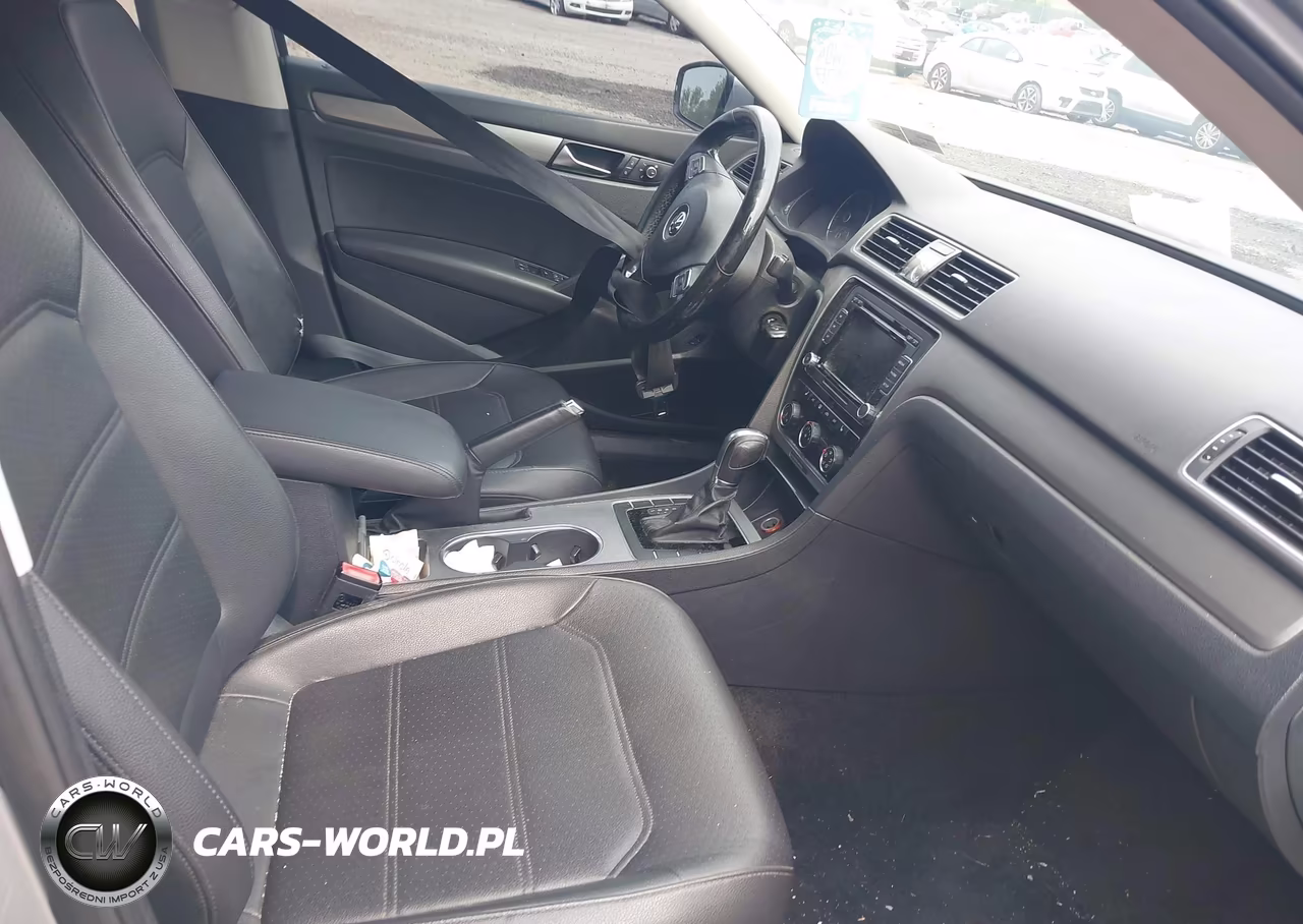2014 Volkswagen Passat 1.8T Se VIN:1VWBT7A31EC067064 - 5
