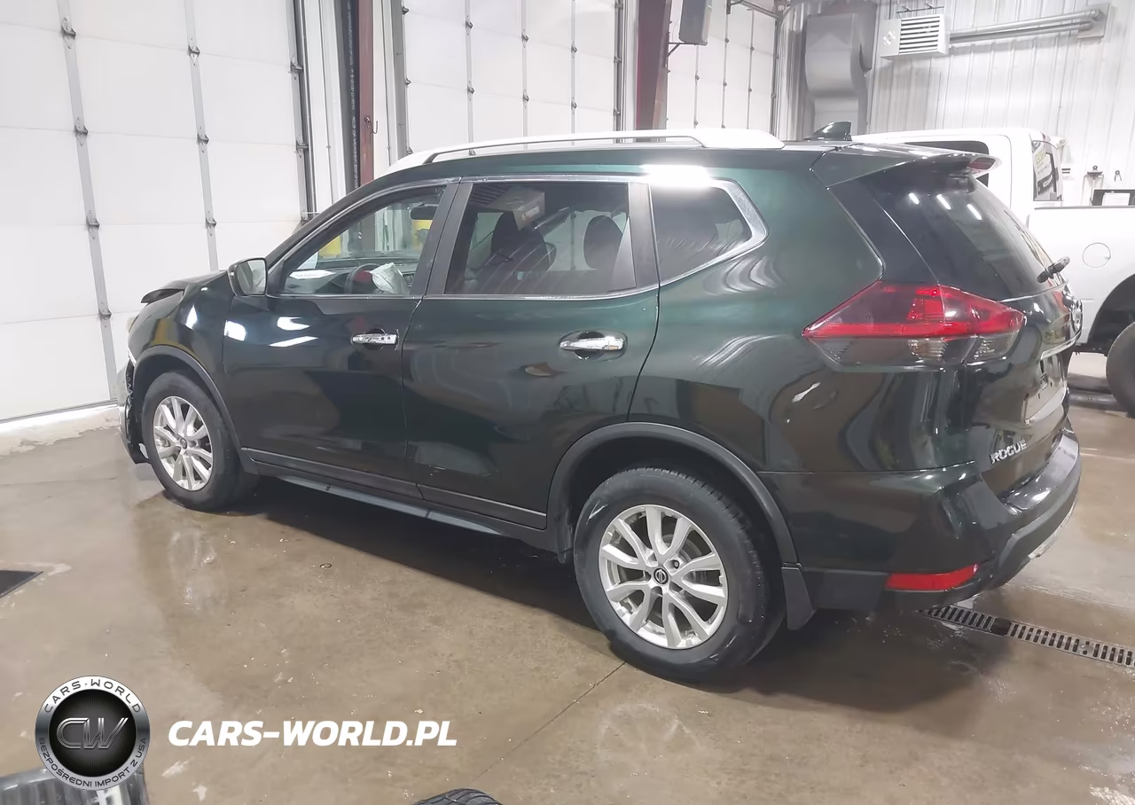 2018 Nissan Rogue S VIN:5N1AT2MV7JC825977 - 3