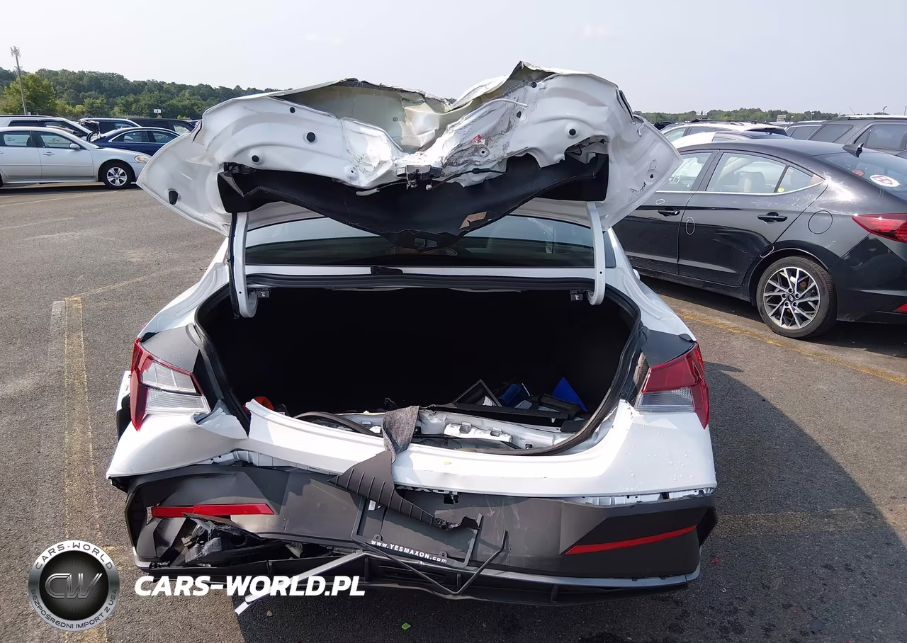 2026 Hyundai Elantra Sel Sport VIN:KMHLM4DG2TU251028 - 16