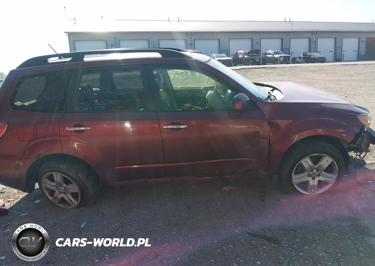 2010 Subaru Forester 2.5X Premium VIN:JF2SH6CCXAH711588 - 14