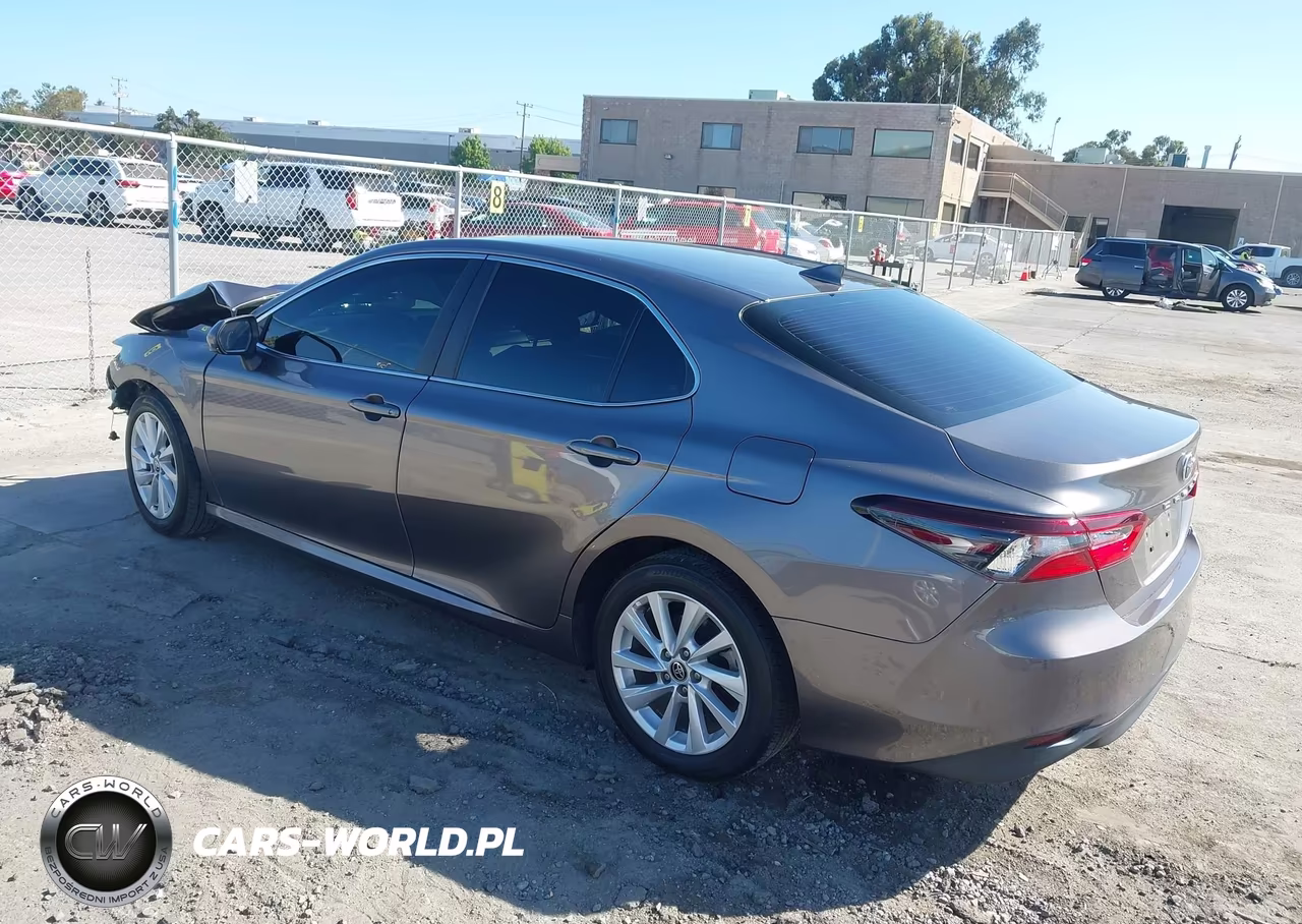 2024 Toyota Camry Le VIN:4T1C11AK9RU262259 - 3