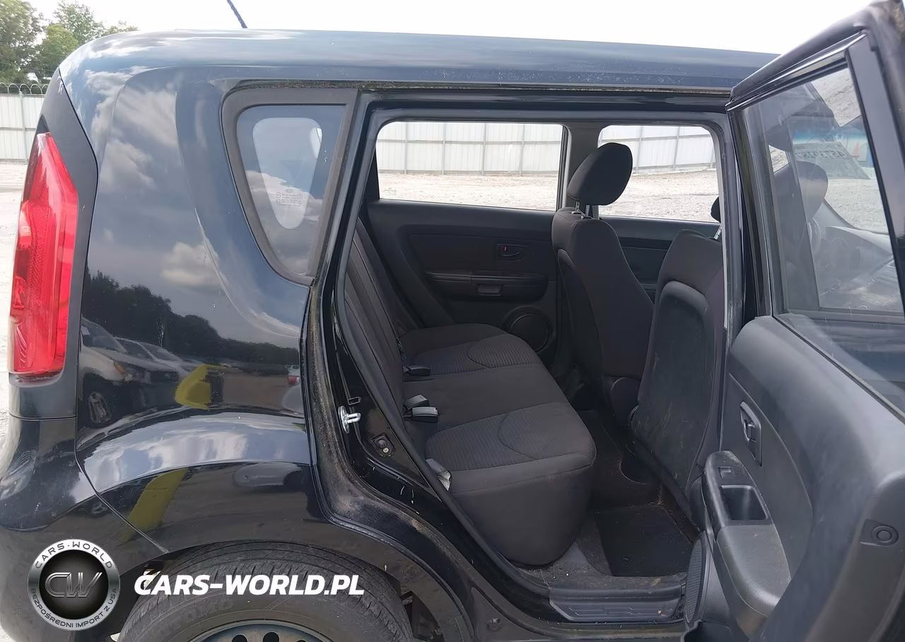 2013 Kia Soul VIN:KNDJT2A53D7629282 - 8