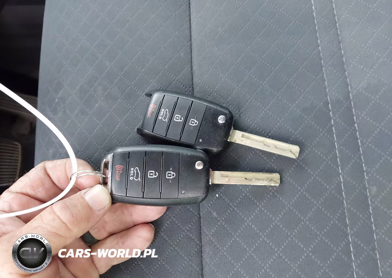 2018 Kia Sorento 2.4L Lx VIN:5XYPG4A3XJG396847 - 11
